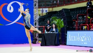 kinesis cucchetti alessia un clavette sfe06374 copia simone ferraro ph copia